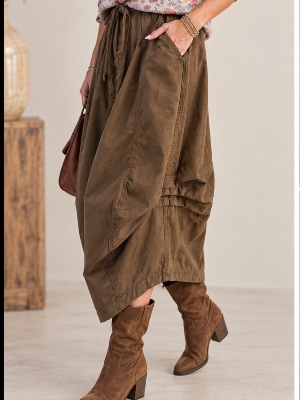 B122 Easel Washed Cotton Parachute Cargo Ruched Maxi/Midi Skirt in Olive